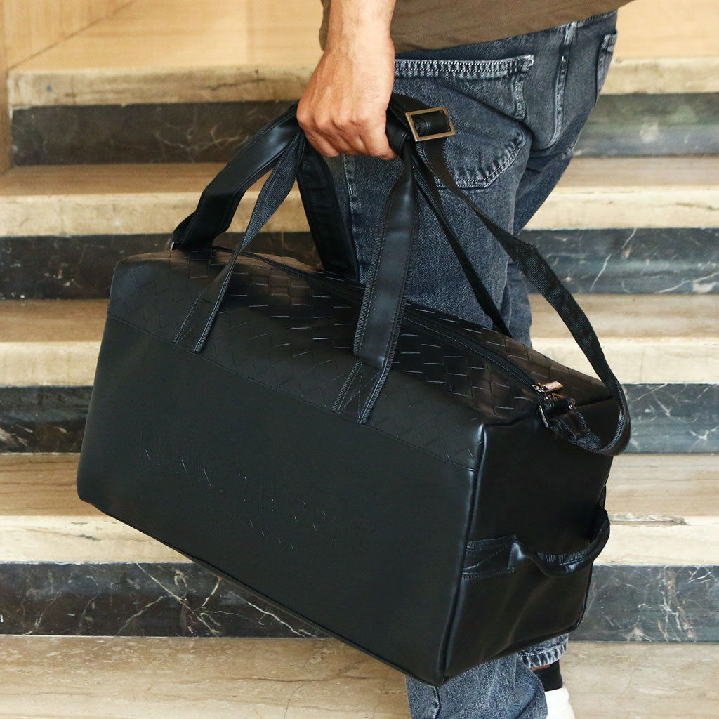 Kenneth Cole Duffel Bag