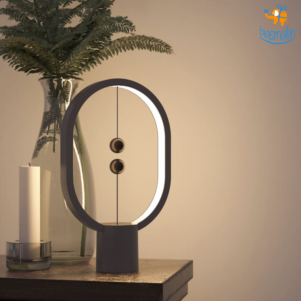Magnetic Heng Balance Lamp