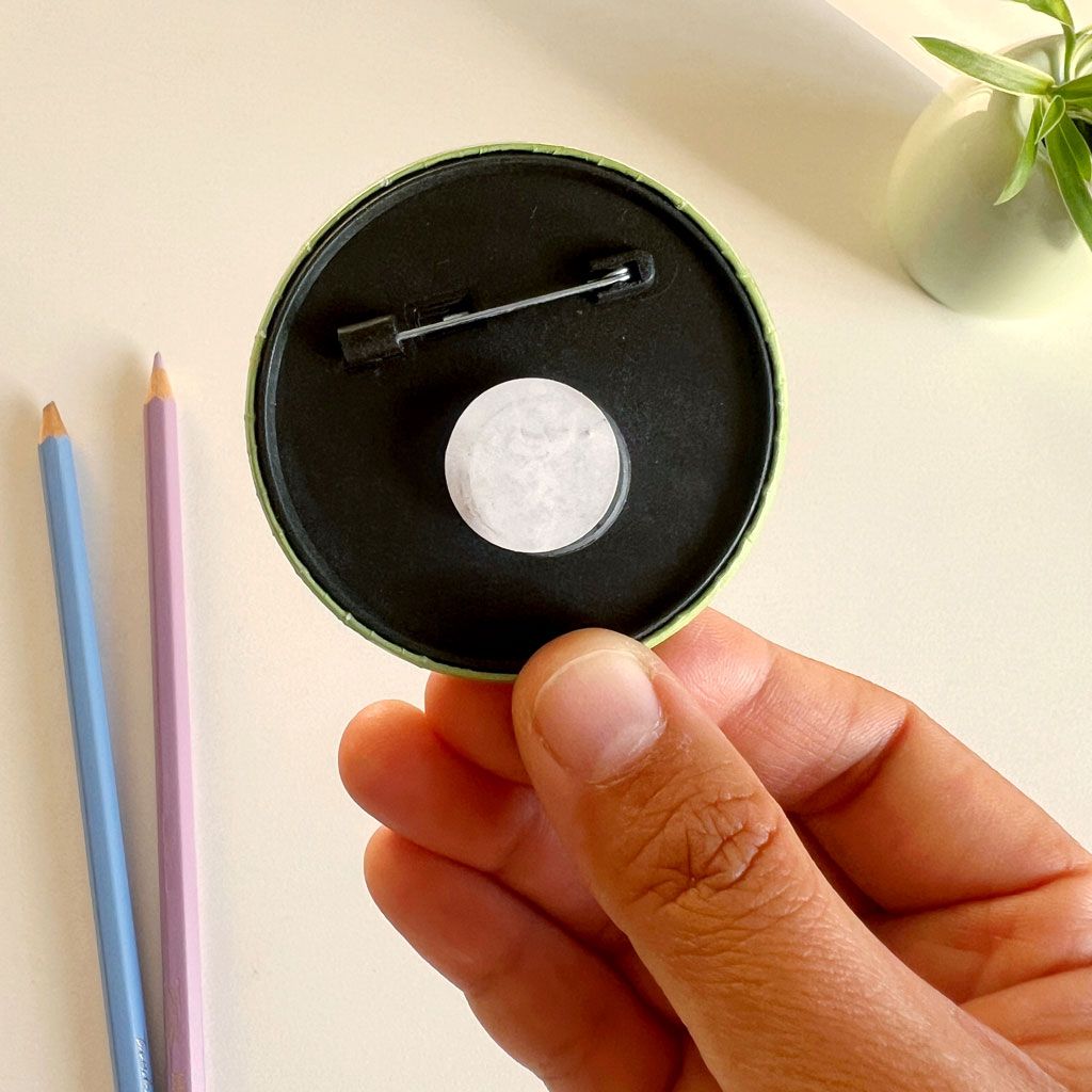 Couple Magnet + Badge Set